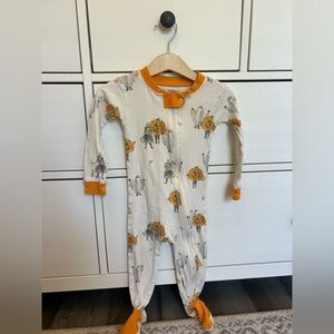 Burt’s Bees Halloween Pajamas Size 18 months